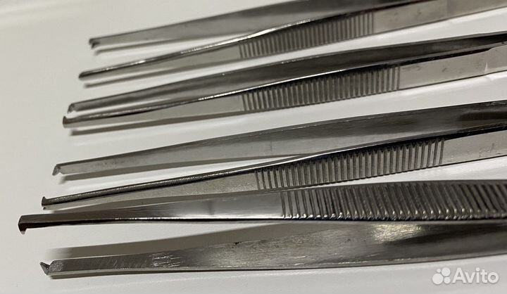 Пинцет хирургический