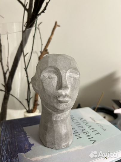 Арт-объект декор из бетона для интерьера