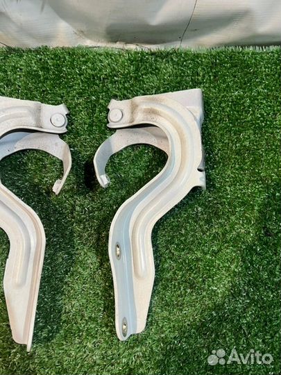 Крепление капота Nissan X-Trail HNT32 MR20DD 2015