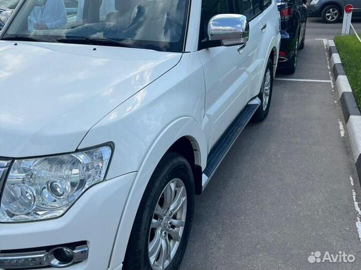 Mitsubishi Pajero 3.8 AT, 2017, 90 727 км