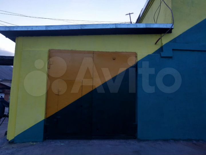 Производство, 1100 м²