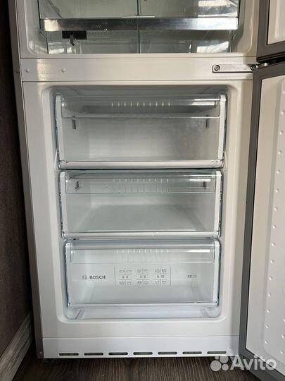 Холодильник bosch