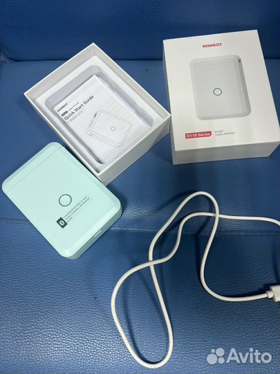 Принтер этикеток Niibot