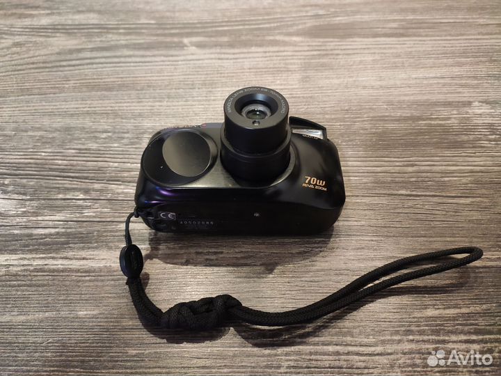 Плёночный фотоаппарат Minolta 70W