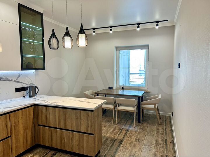 3-к. квартира, 130 м², 12/24 эт.