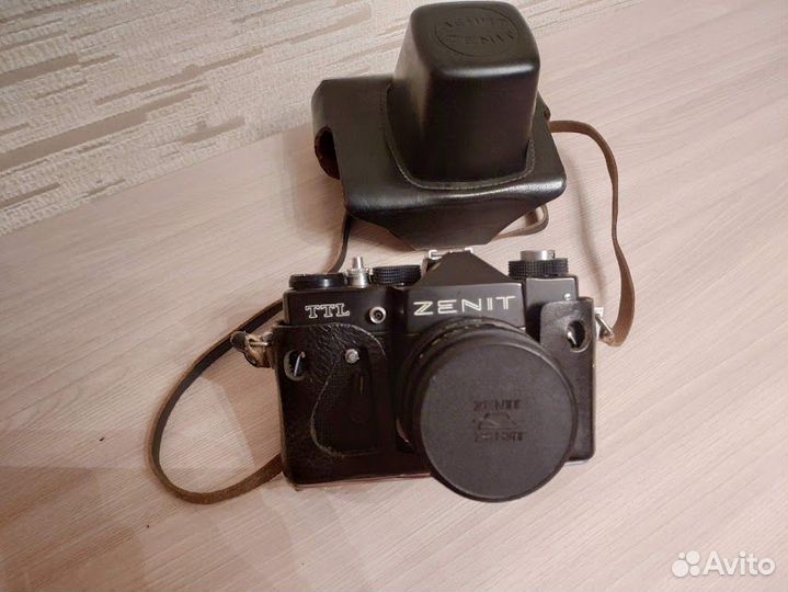 Пленочный фотоаппарат зенит TTL