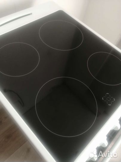 Плита электрическая стеклокерамика Hansa