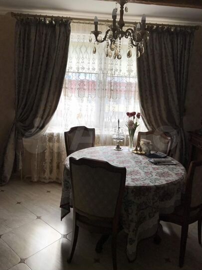 4-к. квартира, 110 м², 10/10 эт.