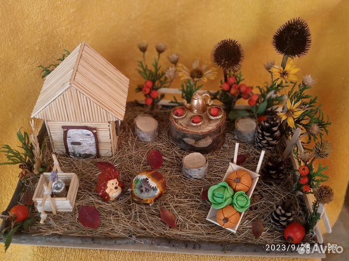 Поделка осенняя в школу, в сад 