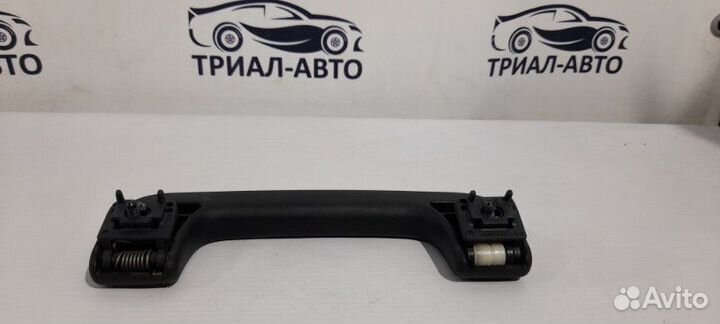 Ручка потолка передняя правая Audi Q7 4L
