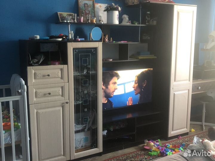 Стенка горка в гостиную