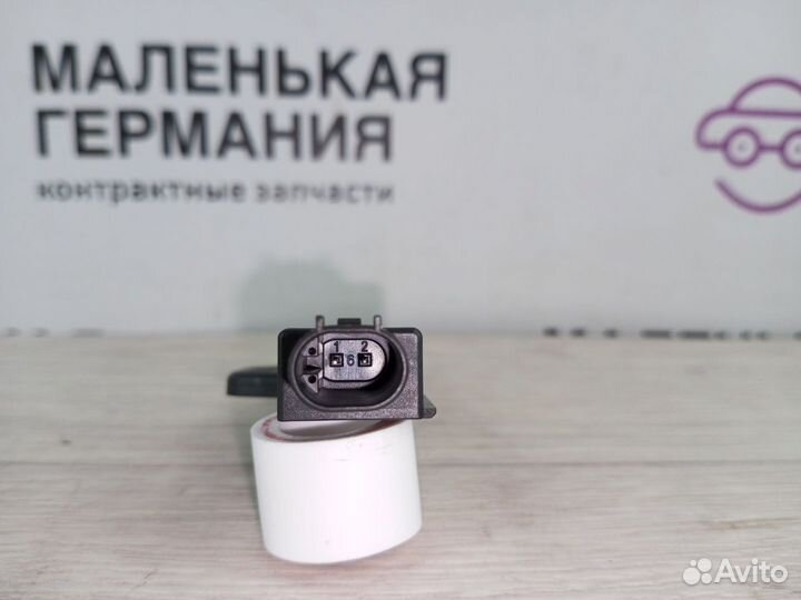 Антенна системы комфортного доступа BMW X3 G01