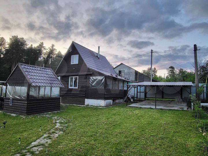 Дом 50 м² на участке 4 сот.