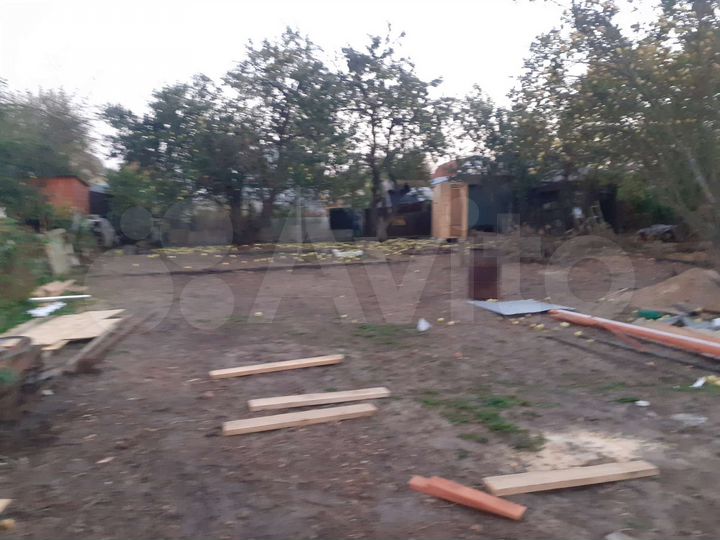 Дом 25 м² на участке 5 сот.