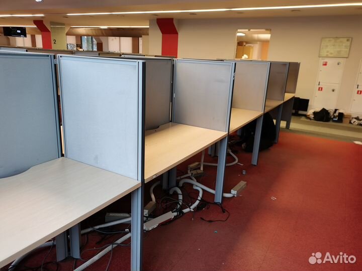 Стол с перегородкой (рабочее место) 200+штук