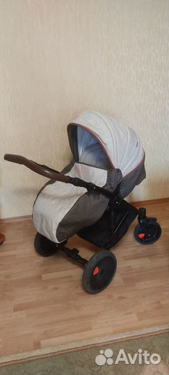 Продается коляска Tutis Zippy 2 в 1