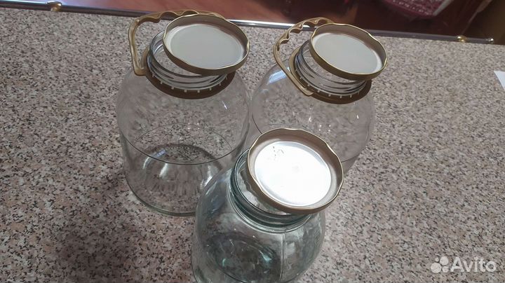 Банка стеклянная 3л