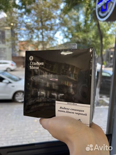 Умная колонка Яндекс мини