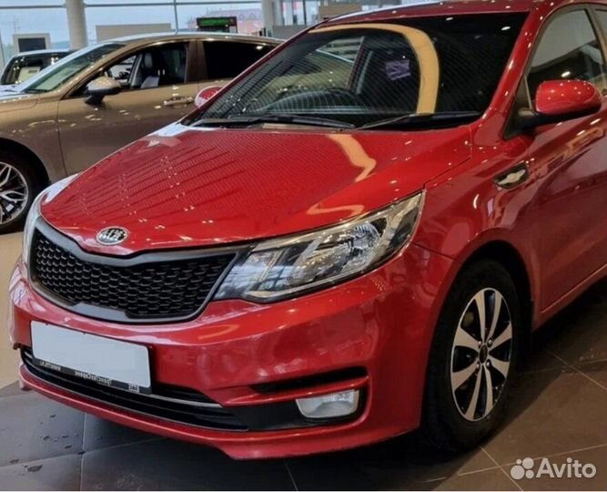 Бампер зад Kia Rio 3 11-15 TDY- granet RED-Красный