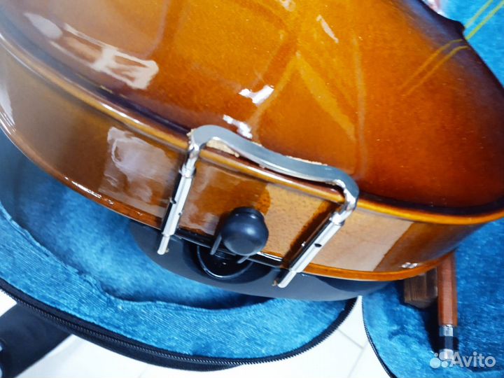 Скрипка 4/4 в комплекте flight FV-44