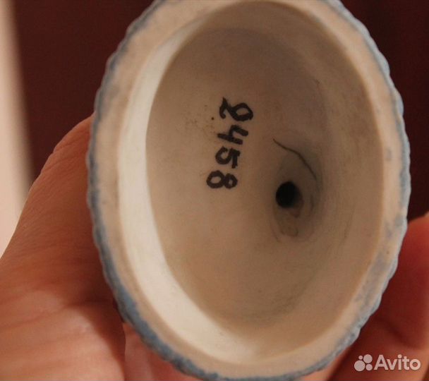 Фарфоровая статуэтка, старая Франция. 1860е