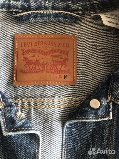 Куртка levis женская