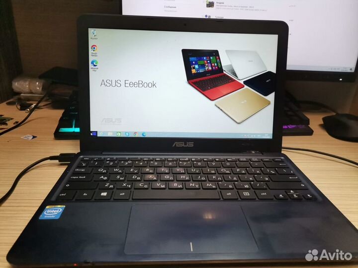 Нетбук asus x205t