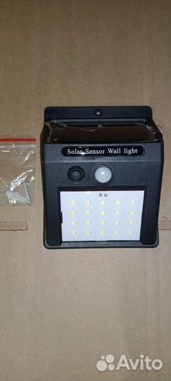 Прожектор на солнечн. батареях с датчиком движения