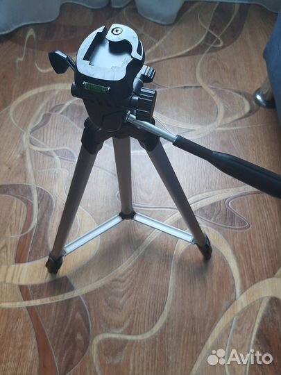 Штатив для фотоаппарата