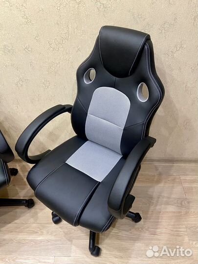 Компьютерное игровое кресло новое