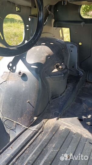 Кузовное железо на Мерседес