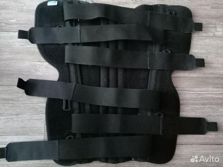 Коленный ортез