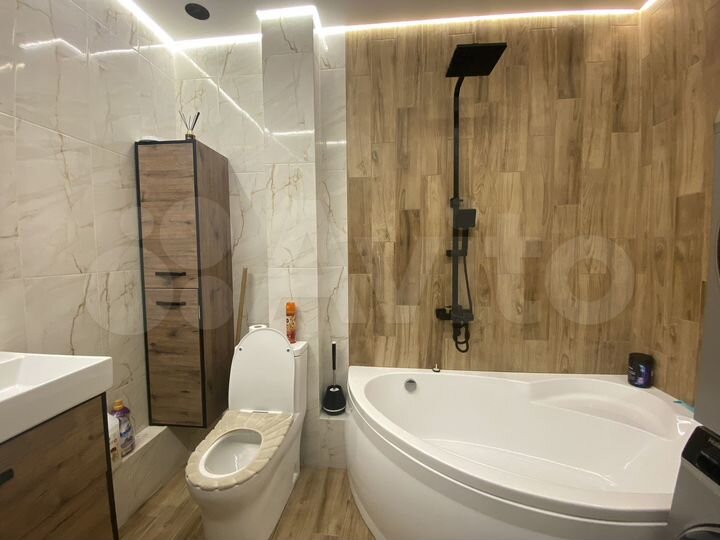 2-к. квартира, 38 м², 1/16 эт.