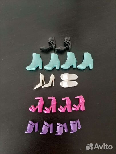 Одежда и обувь для куклы барби