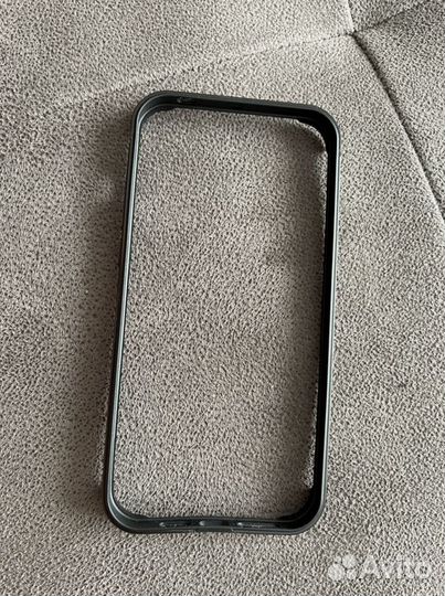 Бампер на iPhone 12 pro max