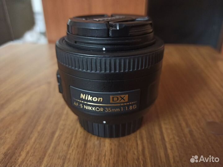 Объектив nikon 35 mm 1.8