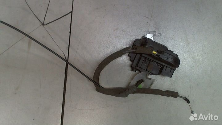 Замок двери Nissan Qashqai, 2007