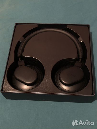 Беспроводные наушники Fiero - Move WLH 500