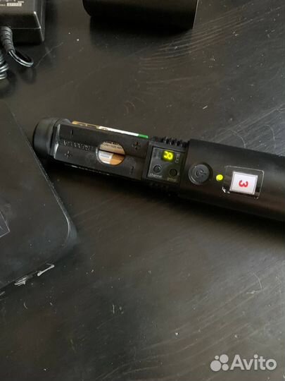 Shure Микрофон BLX SM58 M17 Станция BLX4 M17