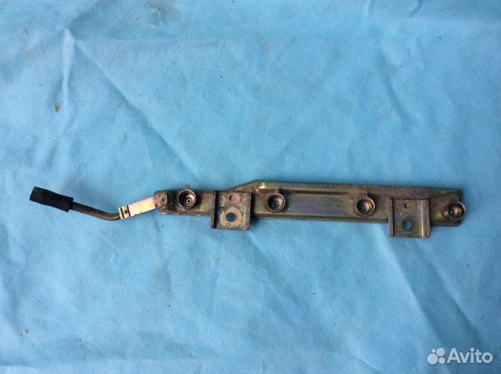 Топливная рампа Almera N16 / Primera P11 / P12