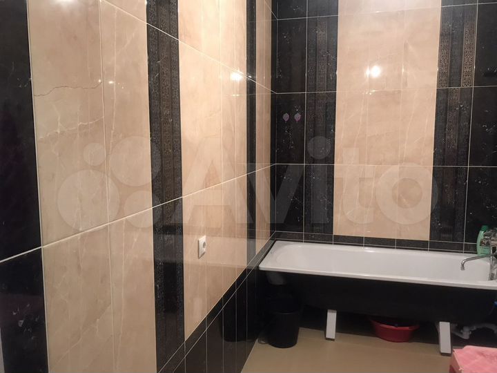 2-к. квартира, 60 м², 1/5 эт.