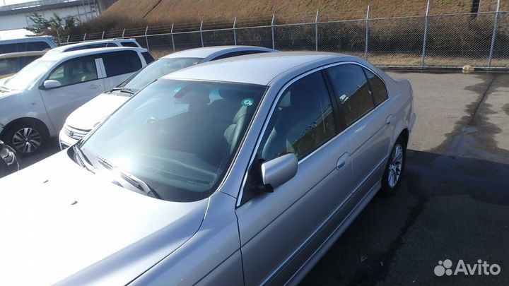 Разбор BMW E39 запчасти бмв