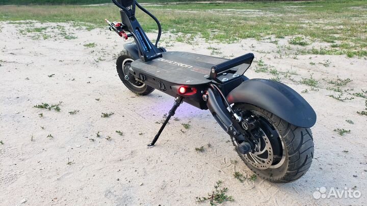 Электросамокат Dualtron Victor