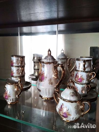 Чайно-кофейный сервис. Фарфор. Пр-во япония
