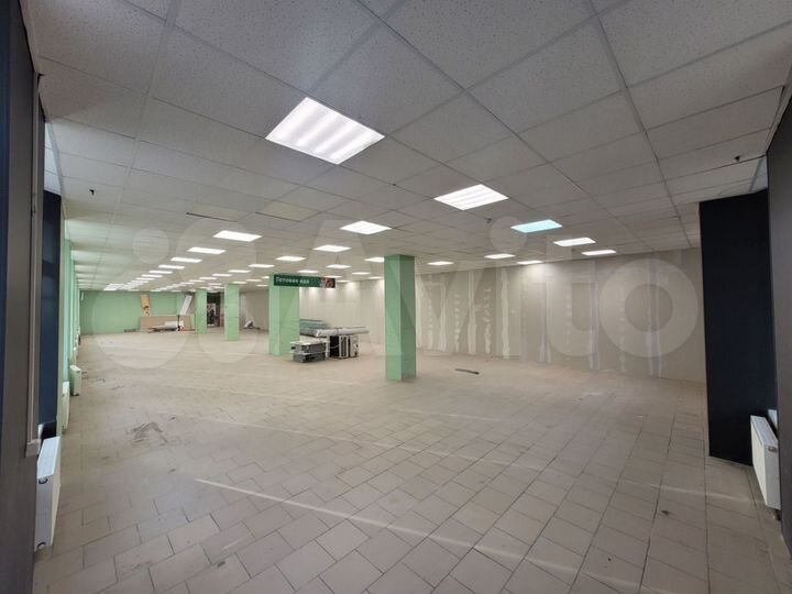 Торговая площадь, 265 м²