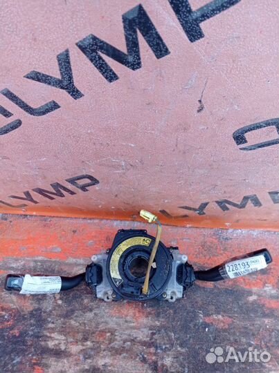 Гитара света правая Toyota Grand Hiace KCH16