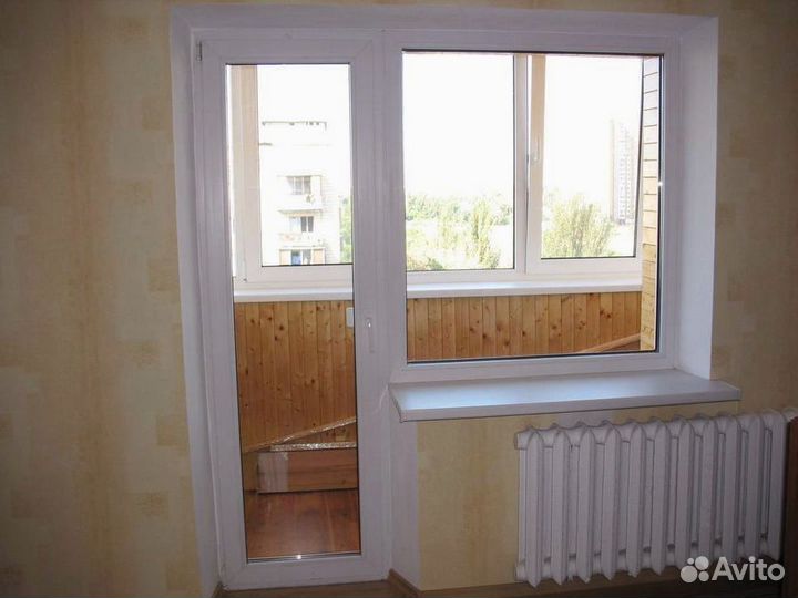 Дверь на балкон