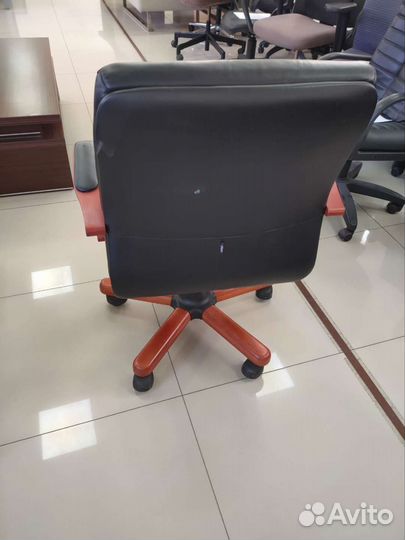 Кресло, кресло руководителя, кресло компьютерное