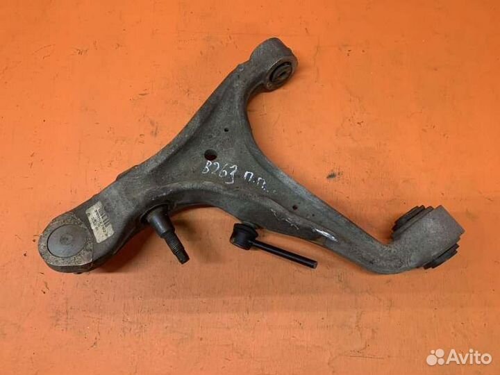 Рычаг подвески нижний передний правый Cadillac Cts