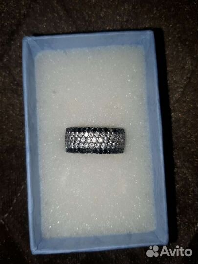 Серебряное кольцо